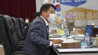 201112 김용찬 의원, 의용소방대 인력 확충 및 소방관서 신축위한 노력 당부 (2).JPG