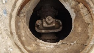 (사진) 맨홀 내 퇴수 밸브.jpeg