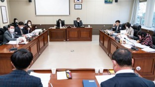 20221130 행정사무감사 7일차(3)-경제환경위원회.jpg