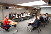 용인특례시의회 홍준표 대구시장 만나 지역 혁신 방안 모색