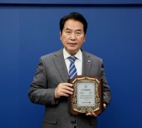 백군기, 2021년 '서울평화문화대상' 수상